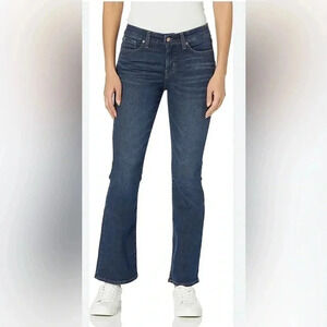 Levi Signature Low  Rise Boot Cut Size 4S
